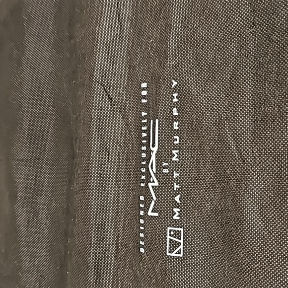 Mac Black Dust Bag  14" x 19" - Picture 2 of 6